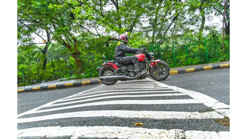 Indian Scout Bobber Limited রিভিউ: সৌন্দর্য এবং শক্তির এক অভূতপূর্ব সংমিশ্রণ Indian scout bobber limited রিভিউ সৌন্দর্য এবং শক্তির এক অভূতপূর্ব সংমিশ্রণ 2