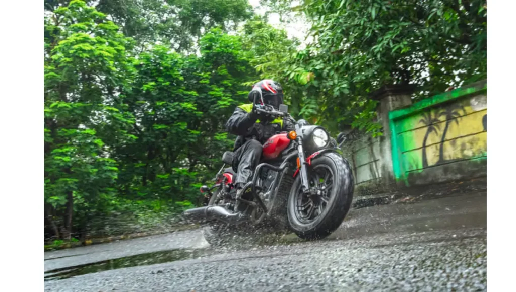 Indian Scout Bobber Limited রিভিউ: সৌন্দর্য এবং শক্তির এক অভূতপূর্ব সংমিশ্রণ Indian scout bobber limited রিভিউ সৌন্দর্য এবং শক্তির এক অভূতপূর্ব সংমিশ্রণ 4