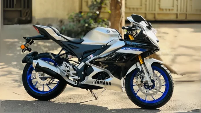 Yamaha R15M BS7 স্টাইল, পারফরম্যান্স এবং স্পোর্টস রাইডের নিখুঁত সমন্বয়
