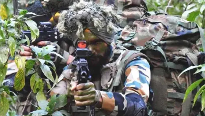 কাশ্মীরে বন্দুকযুদ্ধে নিহত ২