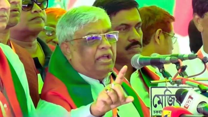 ঘরে ঘরে গিয়ে জান্নাতের টিকিট বিক্রি করছে জামায়াত বরকত উল্লাহ বুলু ঘরে ঘরে গিয়ে জান্নাতের টিকিট বিক্রি করছে জামায়াত বরকত উল্লাহ বুলু