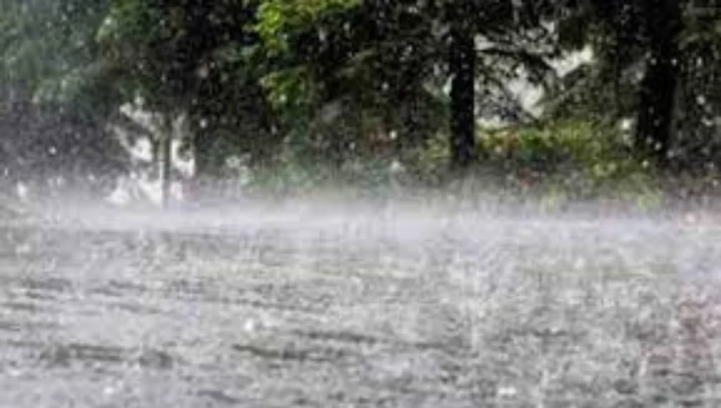 মুম্বাইয়ে মুষলধারে বৃষ্টি ২৪ ঘণ্টার জন্য ‘রেড অ্যালার্ট জারি অফিস কি বন্ধ 2
