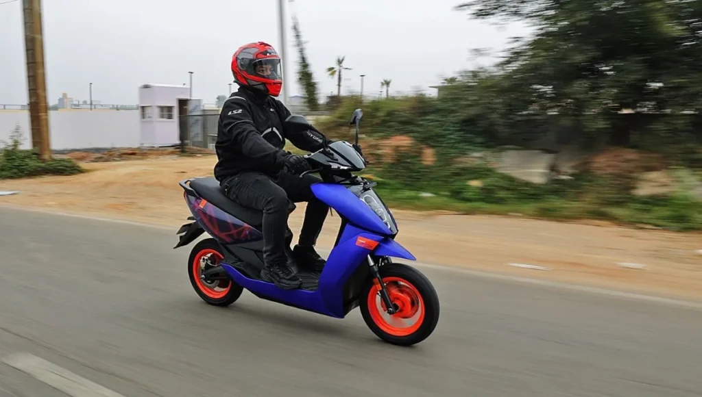 Ather 450 Apex এ এল নতুন Infinite Cruise ফিচার Ather 450 apex এ এল নতুন infinite cruise ফিচার 1
