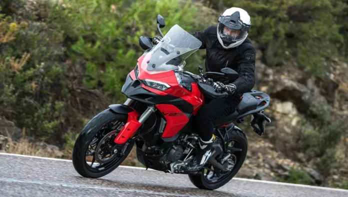 Ducati Multistrada V2 একসঙ্গে ট্যুরিং, অ্যাডভেঞ্চার আর ডেইলি রাইডের সেরা সঙ্গী (2) Ducati Multistrada V2: একসঙ্গে ট্যুরিং, অ্যাডভেঞ্চার আর ডেইলি রাইডের সেরা সঙ্গী