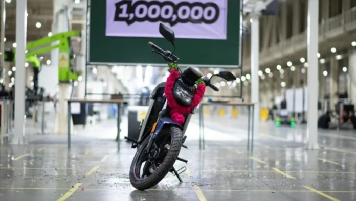 Ola Electric-এর ১০ লাখ উৎপাদনের মাইলফলক, বিশেষ সংস্করণ Roadster X+ উন্মোচন