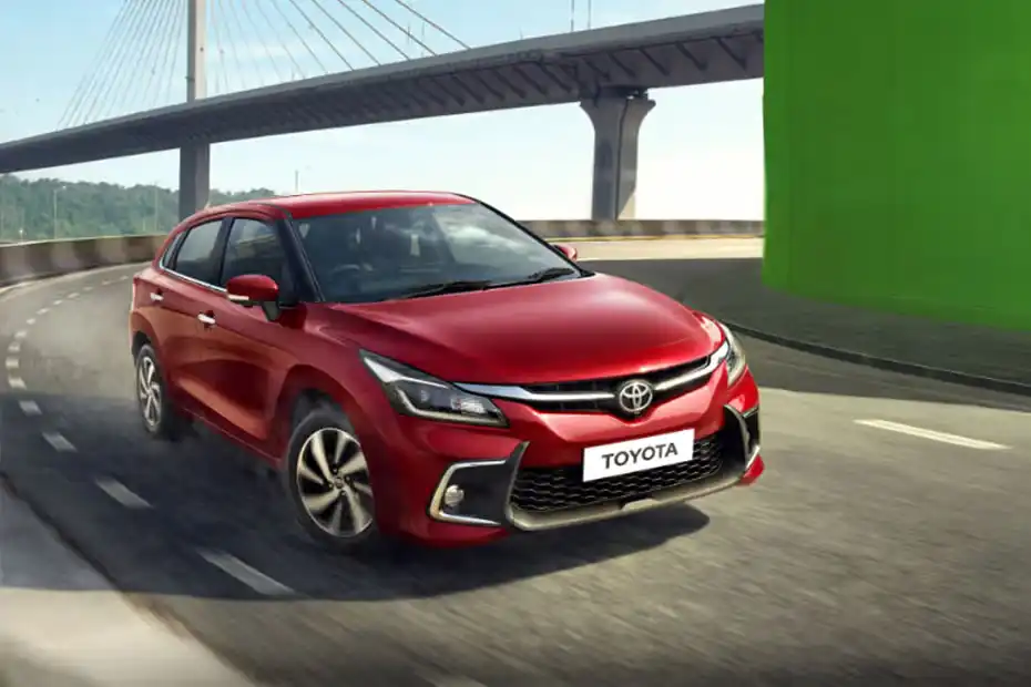 ৭ লাখ টাকার মধ্যে ভারতের সেরা বাজেট কার Toyota glanza