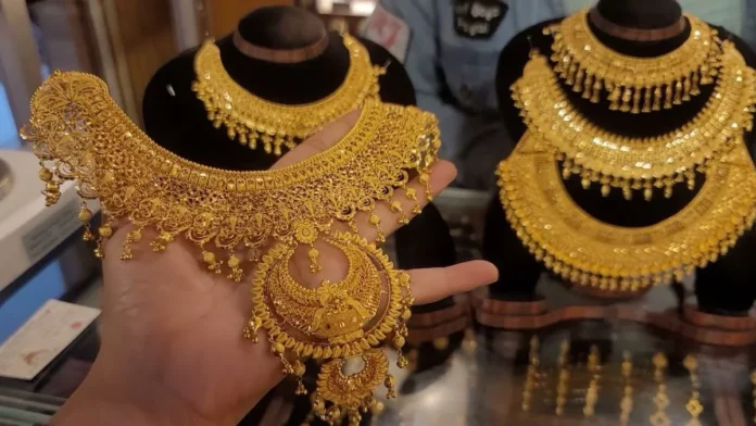 আজকের সোনার দাম - ১৫ সেপ্টেম্বর ২০২৫ আজকের সোনার দাম - ১৫ সেপ্টেম্বর ২০২৫