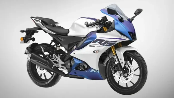ইয়ামাহা নিয়ে এলো নতুন রঙে ঝলমলে R15 সিরিজ – দেখুন দাম ও ফিচার