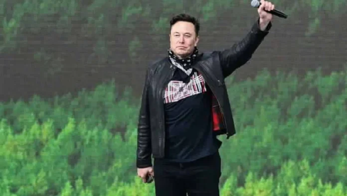 ইলন মাস্কের ১ ট্রিলিয়ন ডলারের বেতন প্যাকেজ নিয়ে টেসলার চেয়ার ‘বিতর্কটা কিছুটা অদ্ভুত’