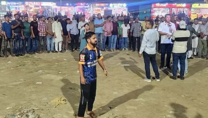 ডাকসু নির্বাচনে কারচুপির অভিযোগে উত্তাল চট্টগ্রাম, স্বেচ্ছাসেবক দলের বিক্ষোভ