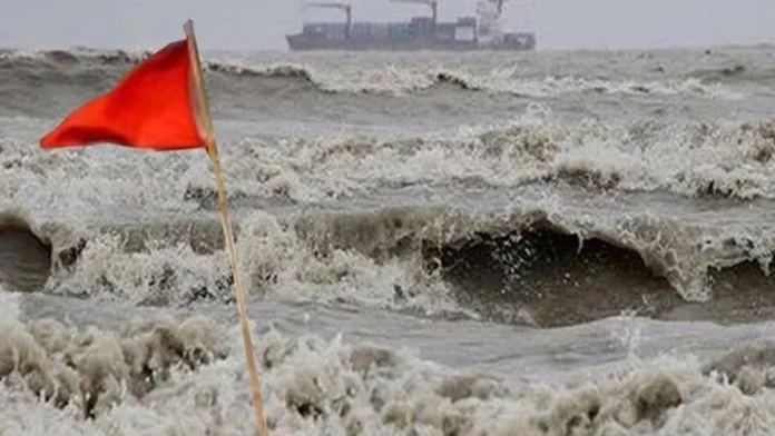 বঙ্গোপসাগরে নিম্নচাপ, ৪ সমুদ্রবন্দরে ৩ নম্বর সতর্ক সংকেত দিতে পারে
