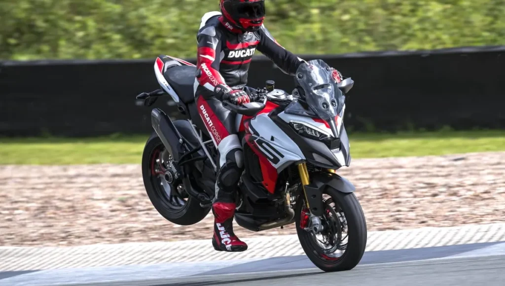 ২০২৫ Ducati Multistrada V4 ও V4 S ভারতে লঞ্চ: দাম শুরু ২২.৯৮ লাখ রুপি ২০২৫ ducati multistrada v4 ও v4 s ভারতে লঞ্চ দাম শুরু ২২. ৯৮ লাখ রুপি 3