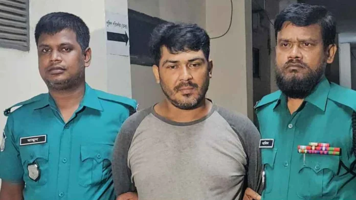 জাল নোটসহ গ্রেফতার কৃষক দলের নেতা মো.নুর আলম জাল নোটসহ গ্রেফতার কৃষক দলের নেতা মো.নুর আলম