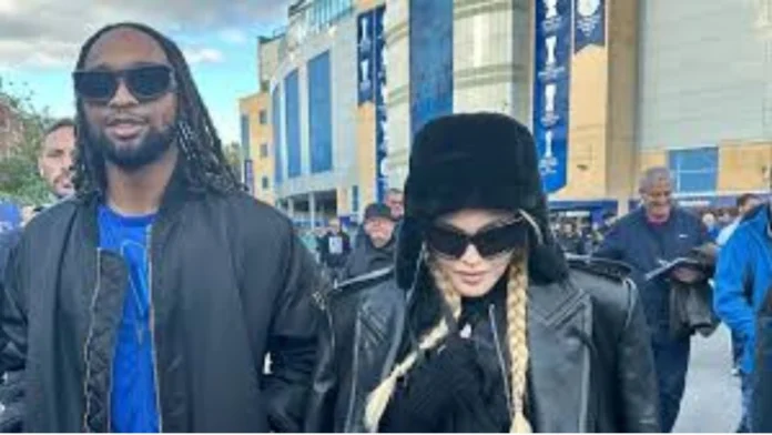 স্টামফোর্ড ব্রিজে লিভারপুল-চেলসি ম্যাচে উপস্থিত পপসম্রাজ্ঞী ম্যাডোনা