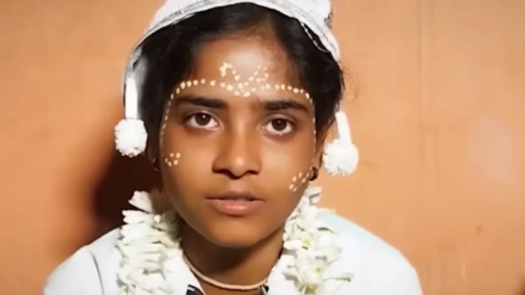 দুই মেয়ের মধ্যে বিয়ে হলো সুন্দরবনের এক গ্রামে দুই মেয়ের মধ্যে বিয়ে হলো সুন্দরবনের এক গ্রামে 3