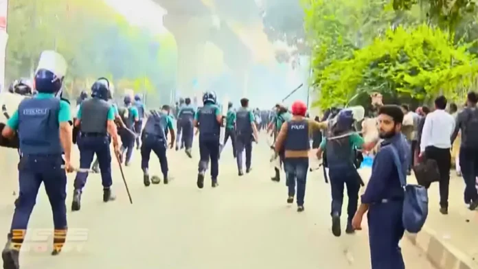 পুলিশ ও প্রাথমিক শিক্ষকদের মধ্যে সংঘর্ষ