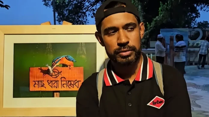 মাছরাঙ্গার ছবিটি তোলার জন্য আট বছর সময় লেগেছে